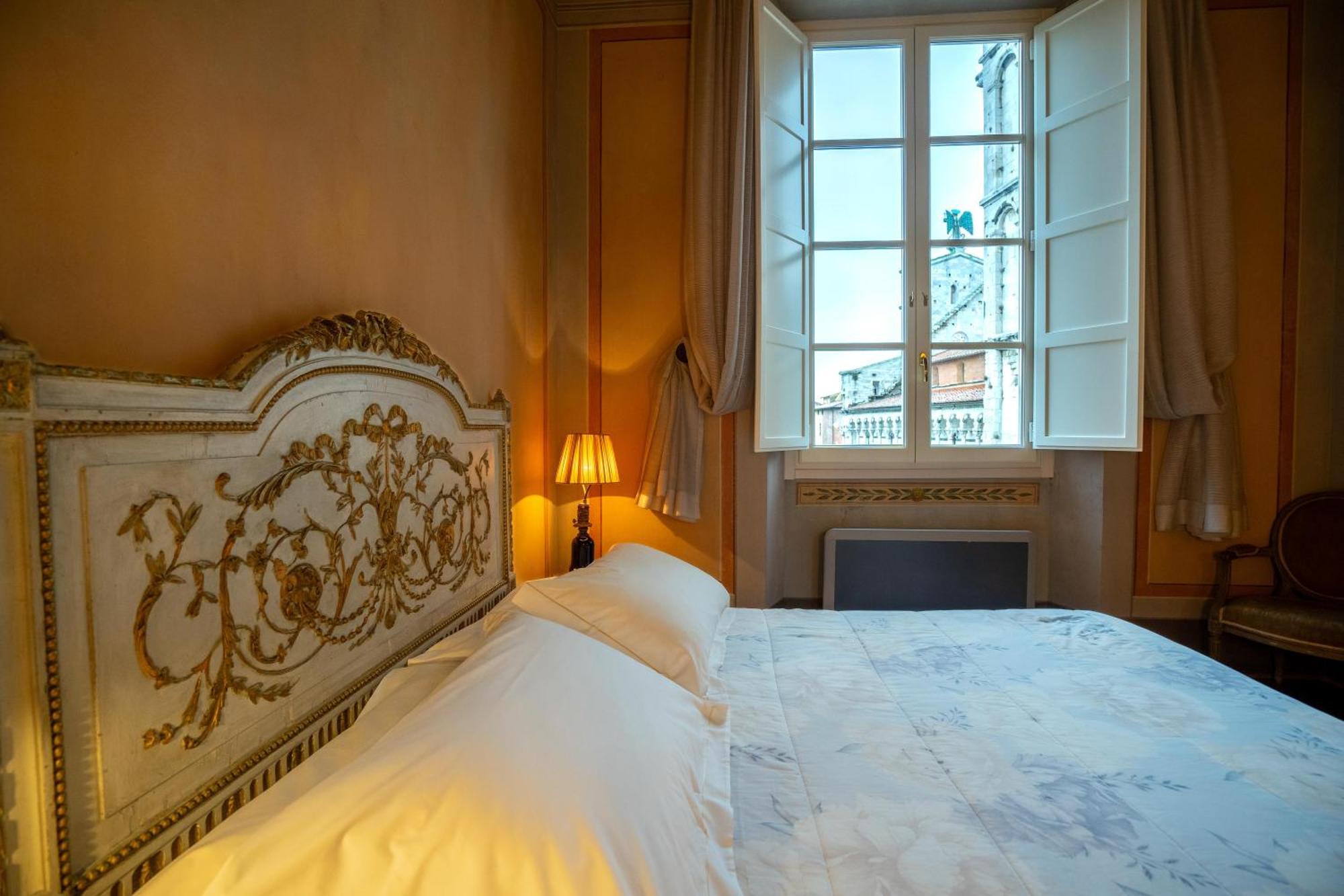 مبيت وإفطار لوكا Palazzo Rocchi - Residenza D'Epoca المظهر الخارجي الصورة